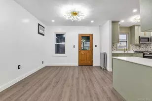 93-42 204th St, Hollis, NY 11423 - Photo 7