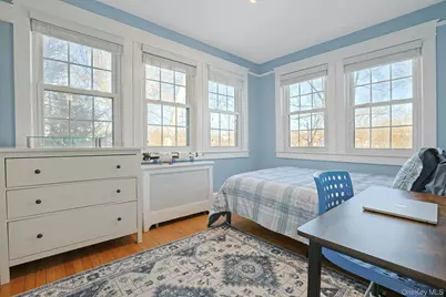 32 Lynwood Road, Scarsdale, NY 10583 - Photo 13