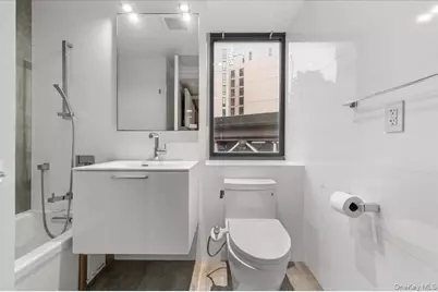 42-50 27th Street #2C, Long Island City, NY 11101 - Photo 9