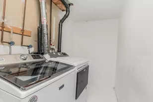 601 Crab Apple Ln, New Windsor, NY 12553 - Photo 17