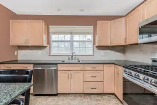 601 Crab Apple Ln, New Windsor, NY 12553 - Photo 5