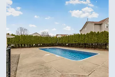 601 Crab Apple Lane, New Windsor, NY 12553 - Photo 25