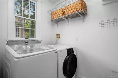 33 Young Avenue, Pelham, NY 10803 - Photo 15