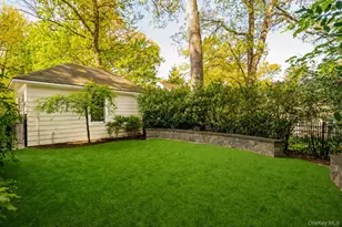 33 Young Ave, Pelham, NY 10803 - Photo 33