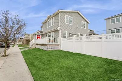 84 Barnes Street, Long Beach, NY 11561 - Photo 3