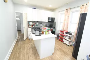 91-18 173rd St, Jamaica, NY 11432 - Photo 19