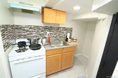 9118 173rd Street, Jamaica, NY 11432 - Photo 37