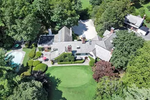 95 Piping Rock Rd, Locust Valley, NY 11560 - Photo 37
