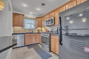 1879 Crompond Rd, Peekskill, NY 10566 - Photo 5