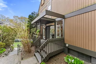 114 Ogden Avenue, Dobbs Ferry, NY 10522 - Photo 3