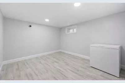 20532 104th Avenue, Saint Albans, NY 11412 - Photo 17