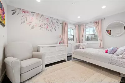 45 Winthrop Road, Plainview, NY 11803 - Photo 15