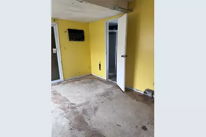 48 Pleasant Avenue, Roosevelt, NY 11575 - Photo 7