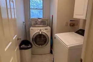 1240 Langdon Blvd, Rockville Centre, NY 11570 - Photo 19