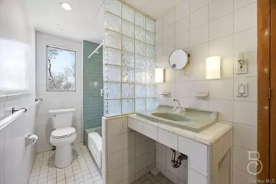 94-11 70th Avenue, Forest Hills, NY 11375 - Photo 13