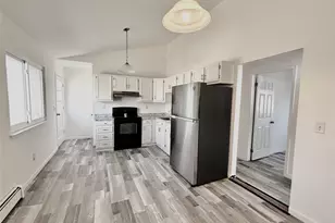 78 Carlton Ave, Mastic, NY 11950 - Photo 5