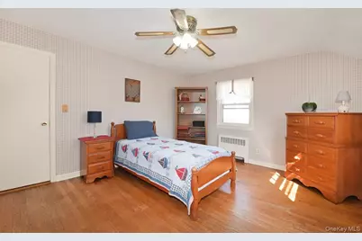 146 Kildare Road, Garden City, NY 11530 - Photo 19