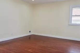 57-18 Hewlett St, Little Neck, NY 11362 - Photo 21