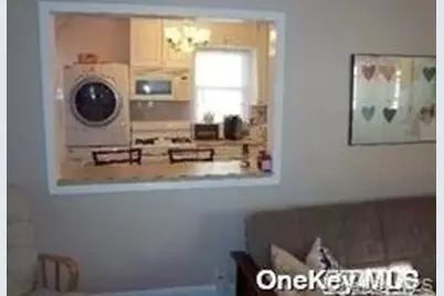 127 Gordon Road, Valley Stream, NY 11581 - Photo 3