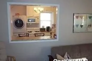 127 Gordon Rd, Valley Stream, NY 11581 - Photo 3