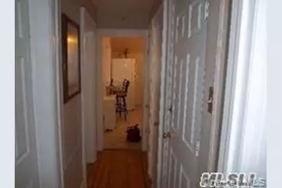 127 Gordon Road, Valley Stream, NY 11581 - Photo 9