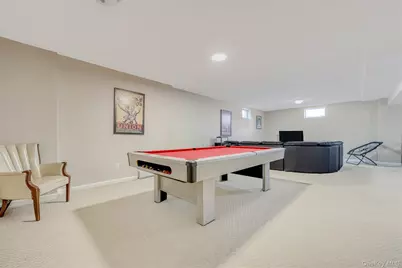 11 Mills Road, Suffern, NY 10901 - Photo 17