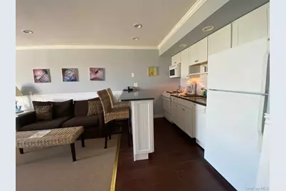 727 Old Montauk Highway #224, Montauk, NY 11954 - Photo 5