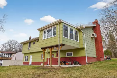313 Chestnut Avenue, New Windsor, NY 12553 - Photo 35
