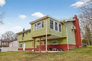 313 Chestnut Ave, New Windsor, NY 12553 - Photo 35
