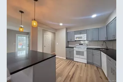 227 Whalesback, Red Hook, NY 12571 - Photo 7