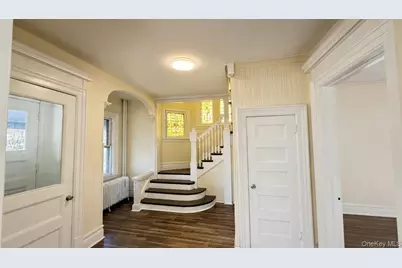 147 N Fulton Avenue, Mount Vernon, NY 10550 - Photo 5