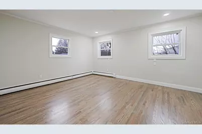 12 Crabapple Lane, Commack, NY 11725 - Photo 15