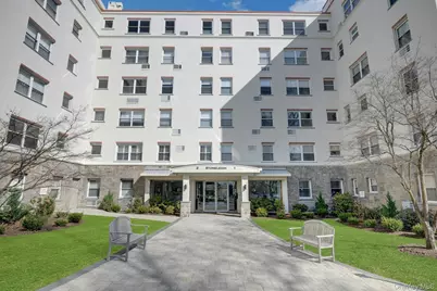 1 Stoneleigh Plaza #1T, Bronxville, NY 10708 - Photo 1