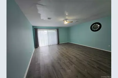 184 Deer Ct Drive, Middletown, NY 10940 - Photo 3