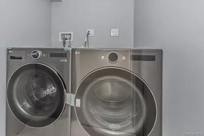 3 Cornell Avenue, Hicksville, NY 11801 - Photo 21