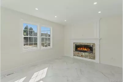 3 Cornell Avenue, Hicksville, NY 11801 - Photo 3