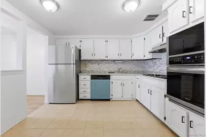 1327 Bell Boulevard #3, Bayside, NY 11360 - Photo 3