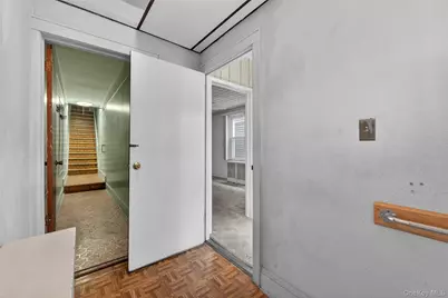 10115 111th Street, Richmond Hill, NY 11419 - Photo 11