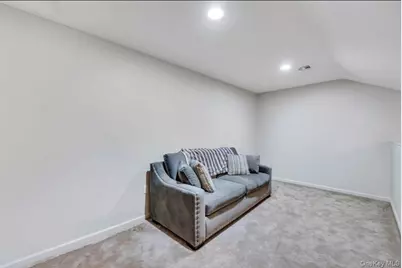 138 Weatherby Lane #138, Central Islip, NY 11722 - Photo 15