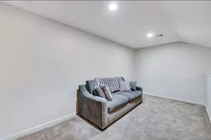 138 Weatherby Ln, Central Islip, NY 11722 - Photo 15