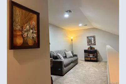 138 Weatherby Lane #138, Central Islip, NY 11722 - Photo 7