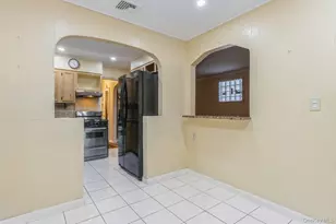 4121 Grace Ave, Bronx, NY 10466 - Photo 5