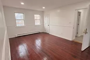 10919 202, Saint Albans, NY 11412 - Photo 3