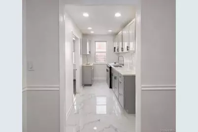 10919 202 #2, Saint Albans, NY 11412 - Photo 5