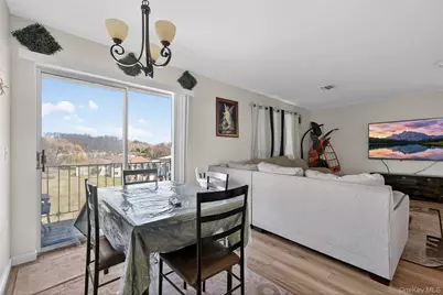 276 Temple Hill Road #2414, New Windsor, NY 12553 - Photo 11