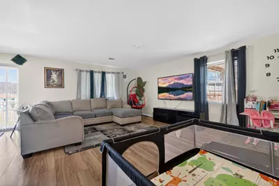 276 Temple Hill Road #2414, New Windsor, NY 12553 - Photo 5