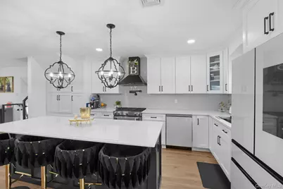 495 Russell Street, Baldwin, NY 11510 - Photo 11