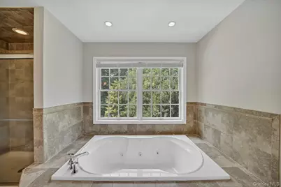 24 Charnwood Drive, Suffern, NY 10901 - Photo 29