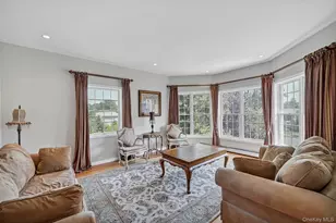 24 Charnwood Dr, Suffern, NY 10901 - Photo 13