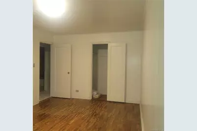 9310 177th Street, Jamaica, NY 11433 - Photo 7